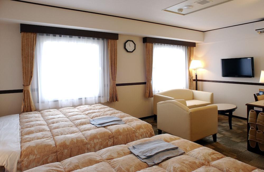 Hotel Toyoko Gojo Omiya Kyoto